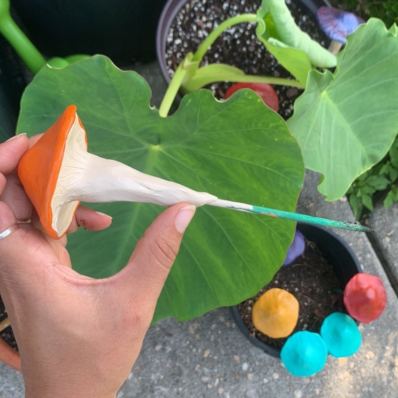 Set of 3 MUSHROOM π GARDEN FLOWER PLANT POT STAKES - Picture 4 of 12